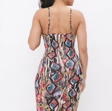 Load image into Gallery viewer, Plus Size Multicolor Animal &amp; Chain Print Dress
